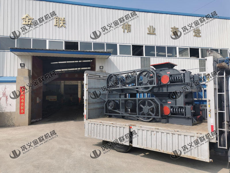 齒輥破碎機作為工業(yè)破碎生產(chǎn)線的重要破碎設(shè)備，所具有行業(yè)優(yōu)勢有哪些呢？