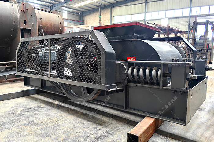 對輥制砂機(jī)在線報(bào)價(jià)/小型對輥式破碎機(jī)多少錢一臺(tái)? 對輥制砂機(jī)在線報(bào)價(jià)/小型對輥式破碎機(jī)多少錢一臺(tái)?