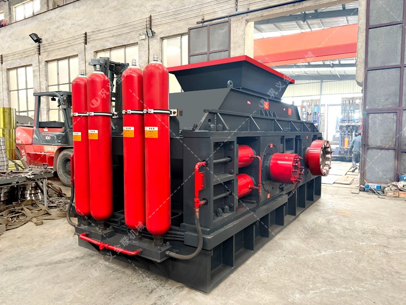 液壓對輥制砂機：產(chǎn)量提升的關(guān)鍵技術(shù)是什么？