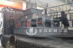 想要避免破碎設(shè)備磨損就要正確的操作風(fēng)化砂破碎機(jī)！