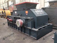 河南哪個廠家鵝卵石破碎機好，購買一臺多少錢？